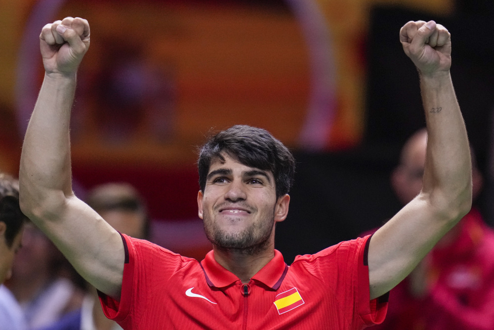 戴维斯杯完胜温网，阿尔卡拉斯带队取胜