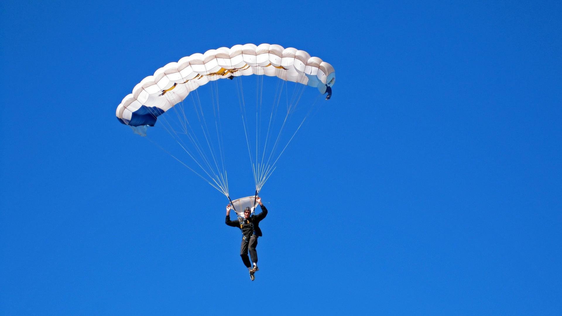 绝境中的孤勇者，张本智和扛起波兰队，惊天逆转奥地利