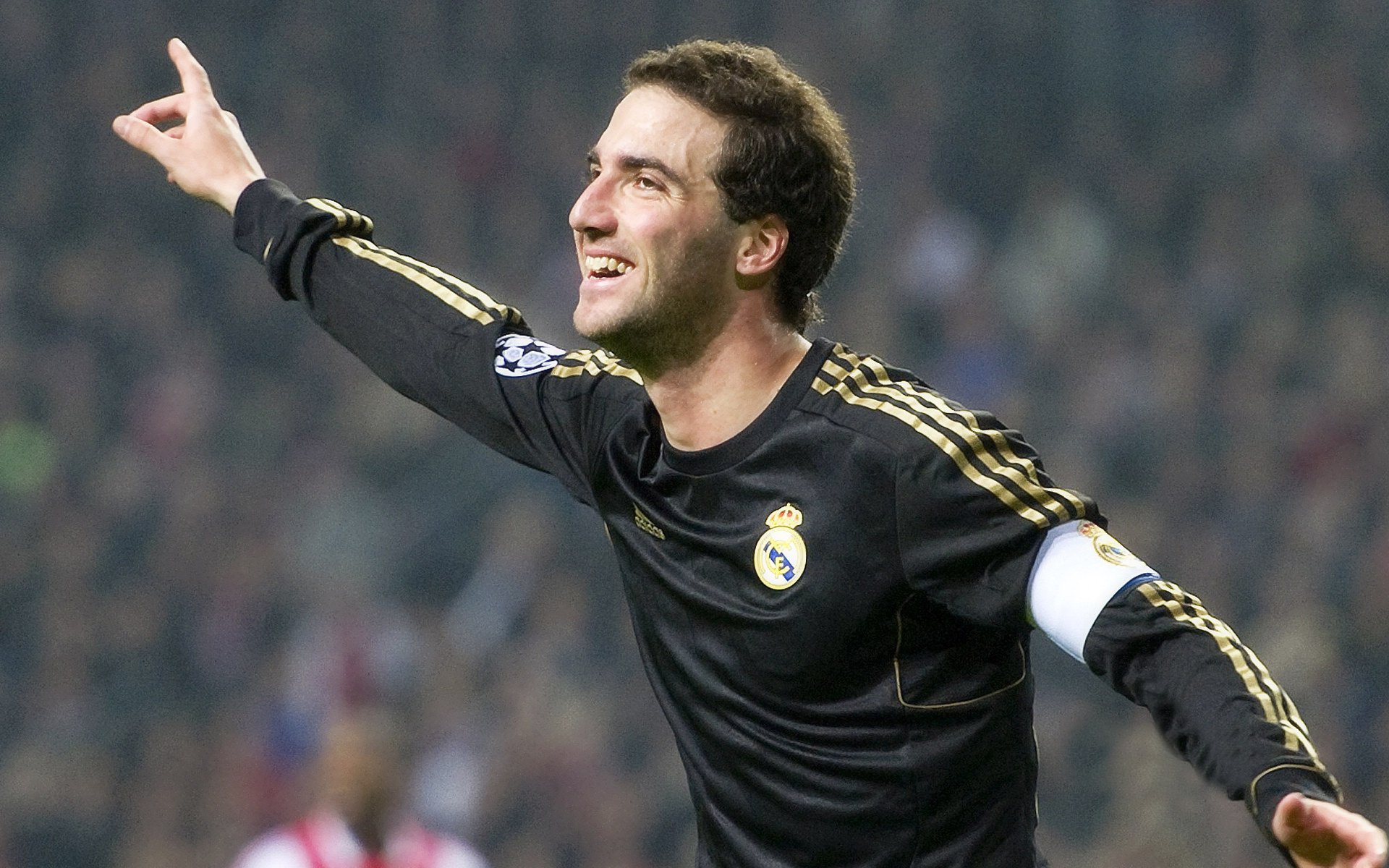 萨内独舞梦剧场，曼联风暴碾压马德里竞技